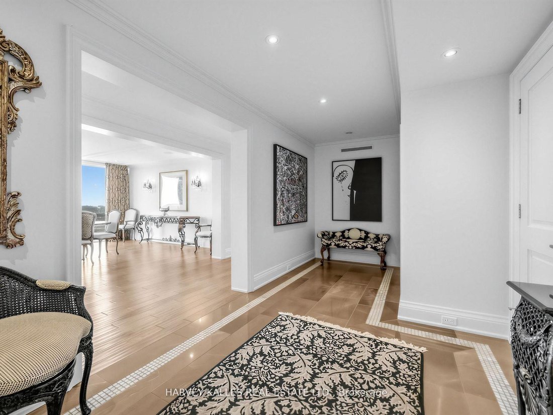 Condo in Toronto, Ontario, Canada 5 - 18293003