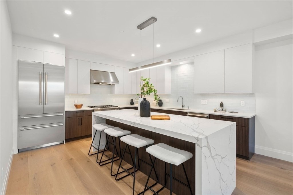House in Newton, Massachusetts, United States 4 - 18193971