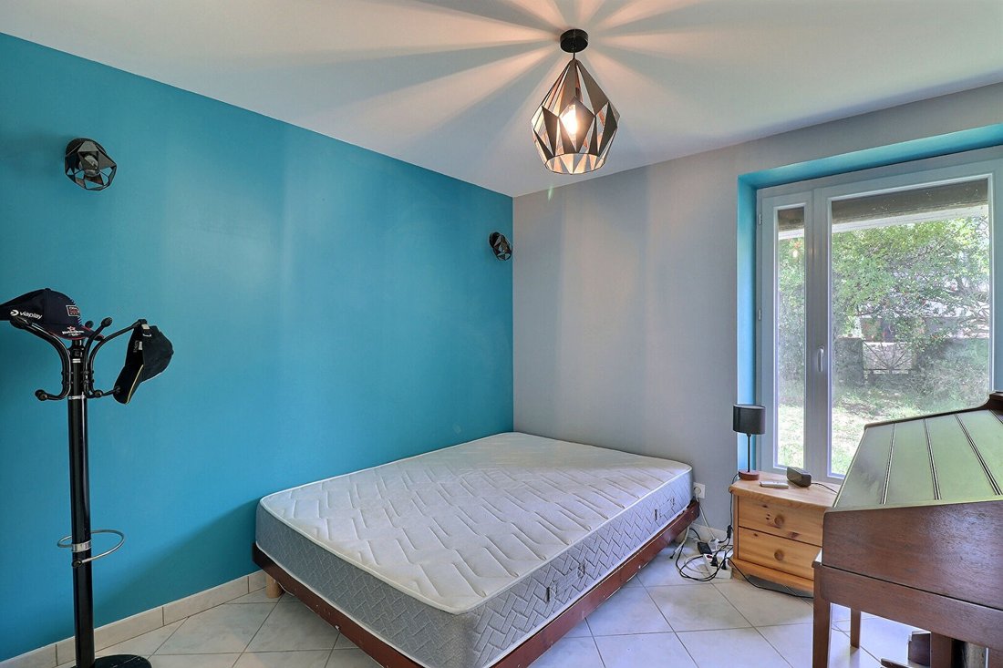 Villa in La Terrasse, Auvergne-Rhône-Alpes, France 4 - 18291336