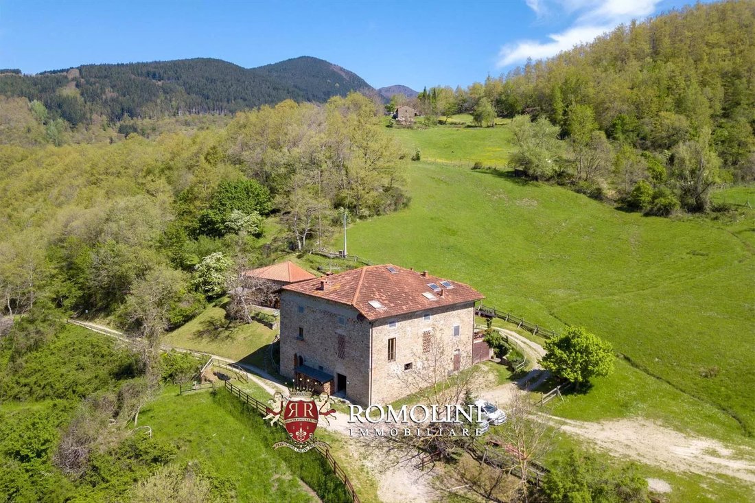 House in Pratovecchio, Tuscany, Italy 4 - 15664994
