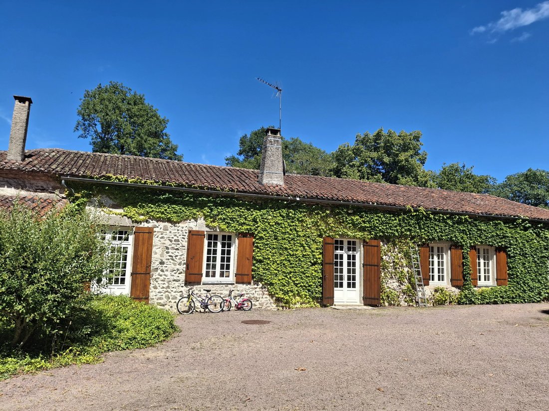 House in Luchapt, Nouvelle-Aquitaine, France 3 - 18283917