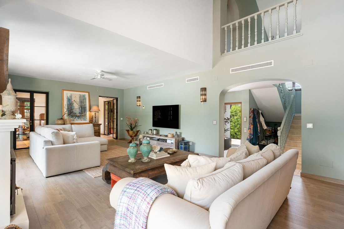 Villa in Nueva Andalucia, Marbella, Spain 5 - 18280081