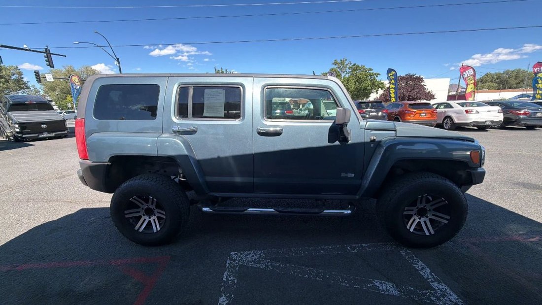 Suv in Sparks, NV, United States 3 - 18294213