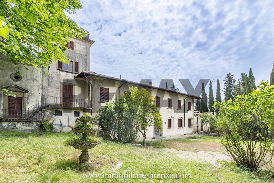 Villa in Rignano sull'Arno, Tuscany, Italy 3 - 18287624