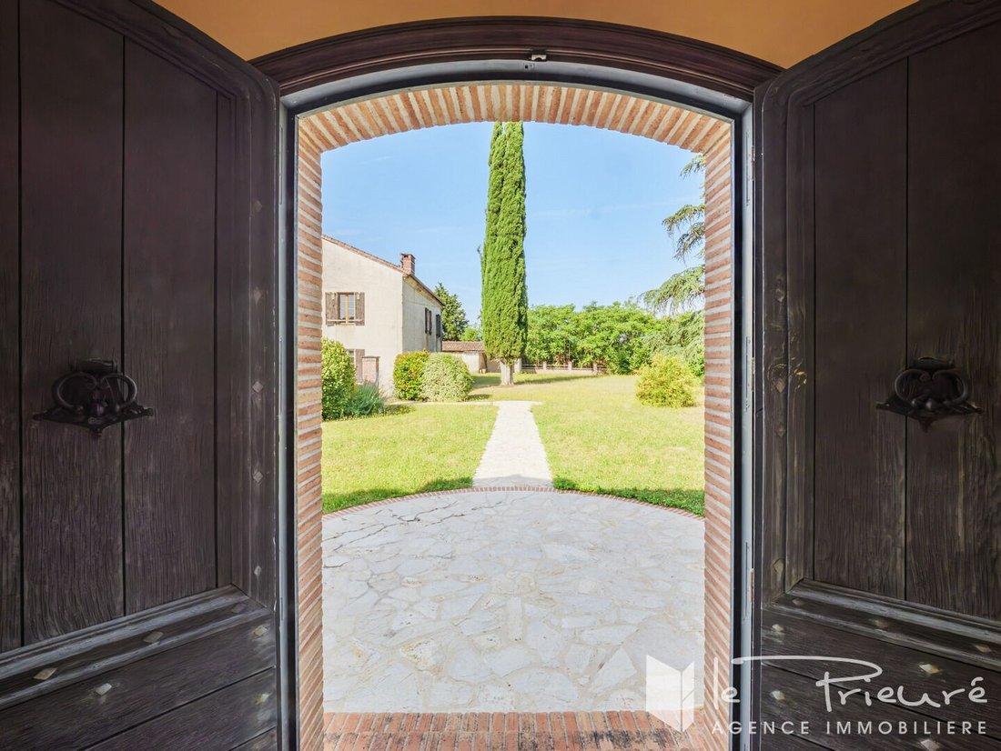 Villa in Grand Centre, Albi, France 3 - 18282880