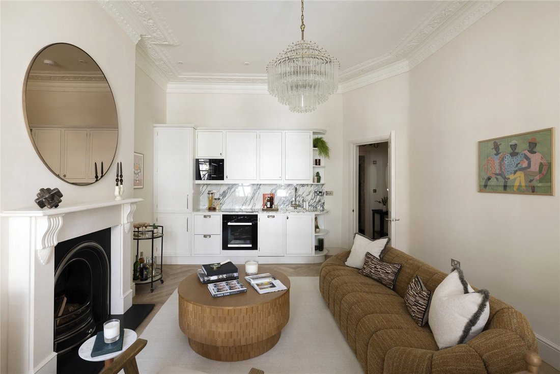 Apartment in Holland Park, Kensington And Chelsea, England 4 - 18280019