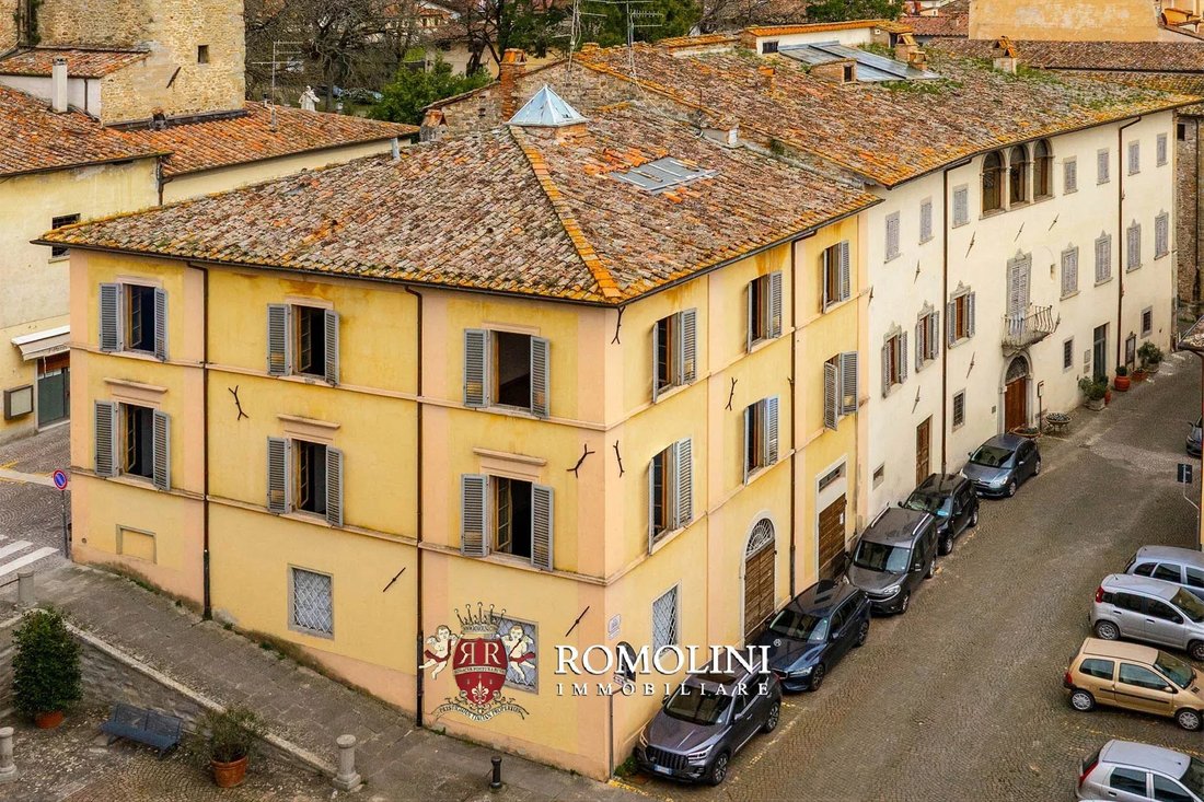 House in Sansepolcro, Tuscany, Italy 3 - 15663620