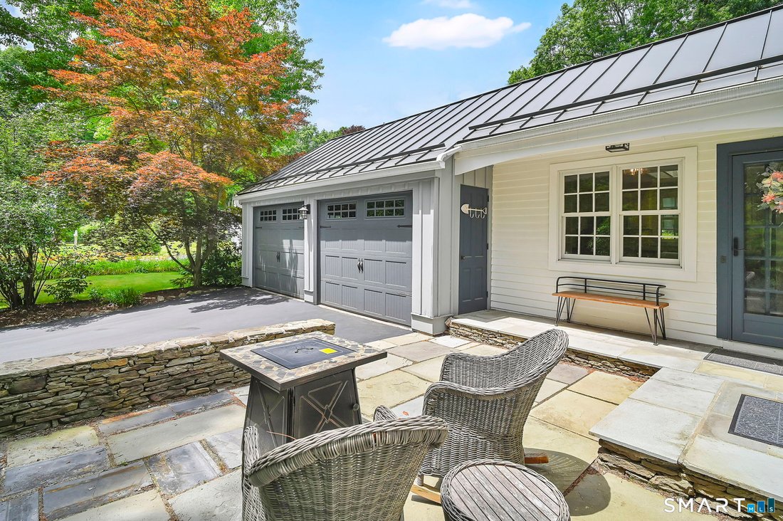 House in Simsbury, Connecticut, United States 3 - 18285769