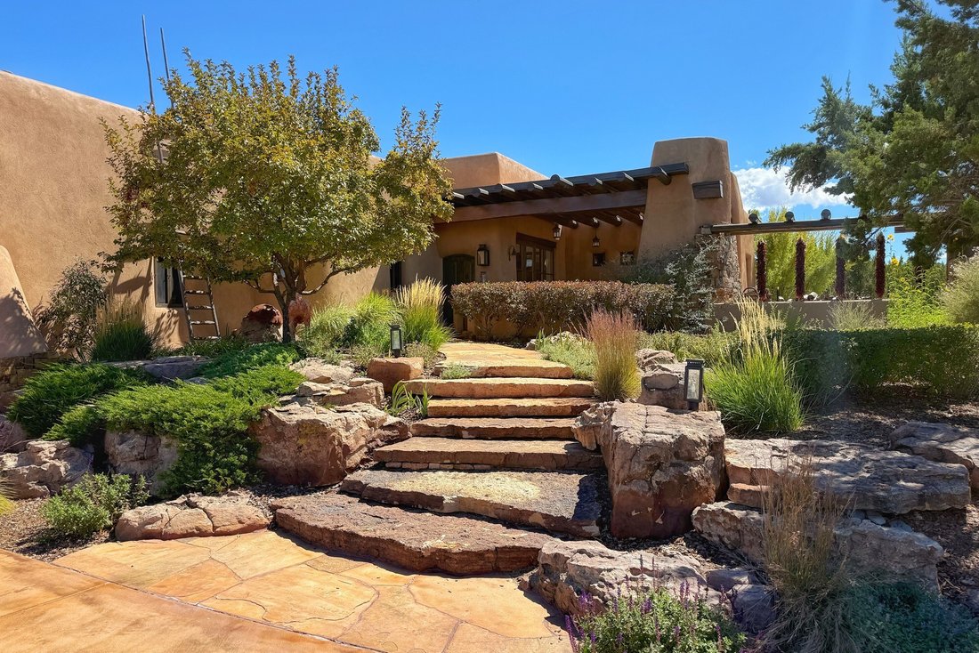 House in Santa Fe, New Mexico, United States 2 - 16278935