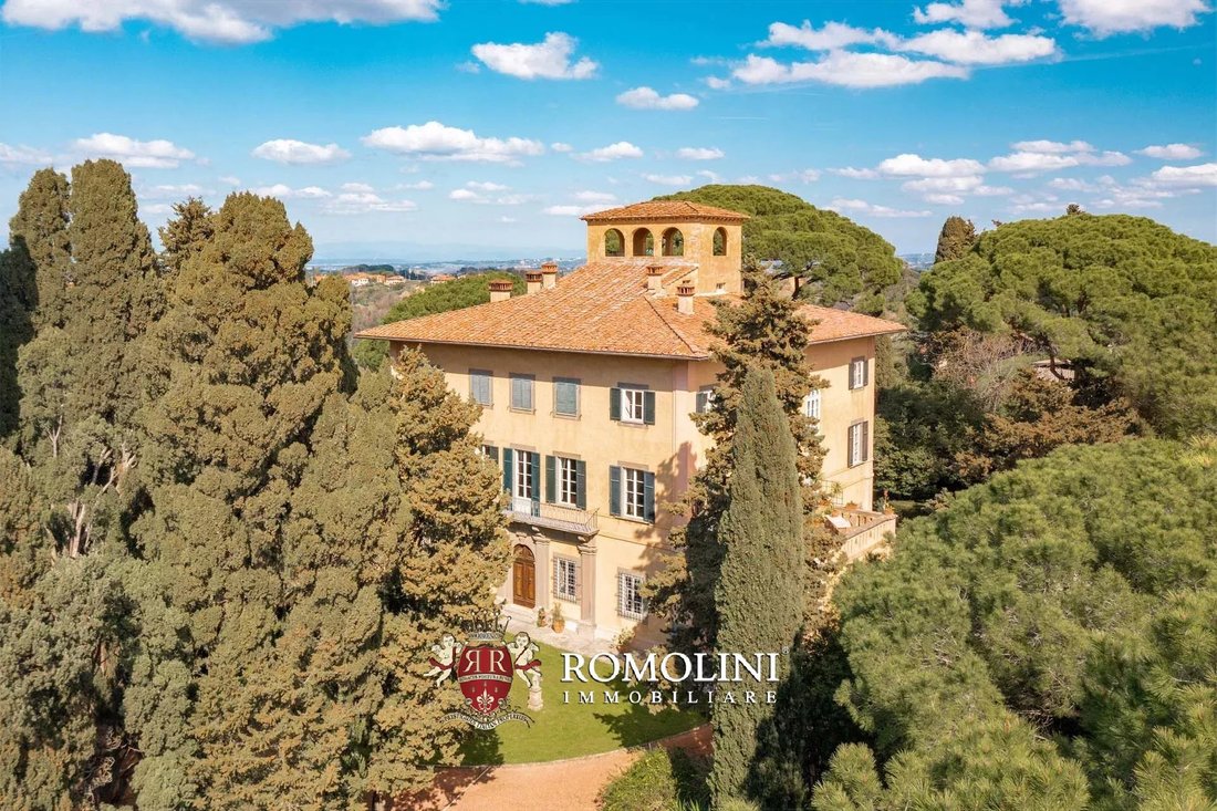 Villa in Casciana Terme Lari, Tuscany, Italy 1 - 15664714