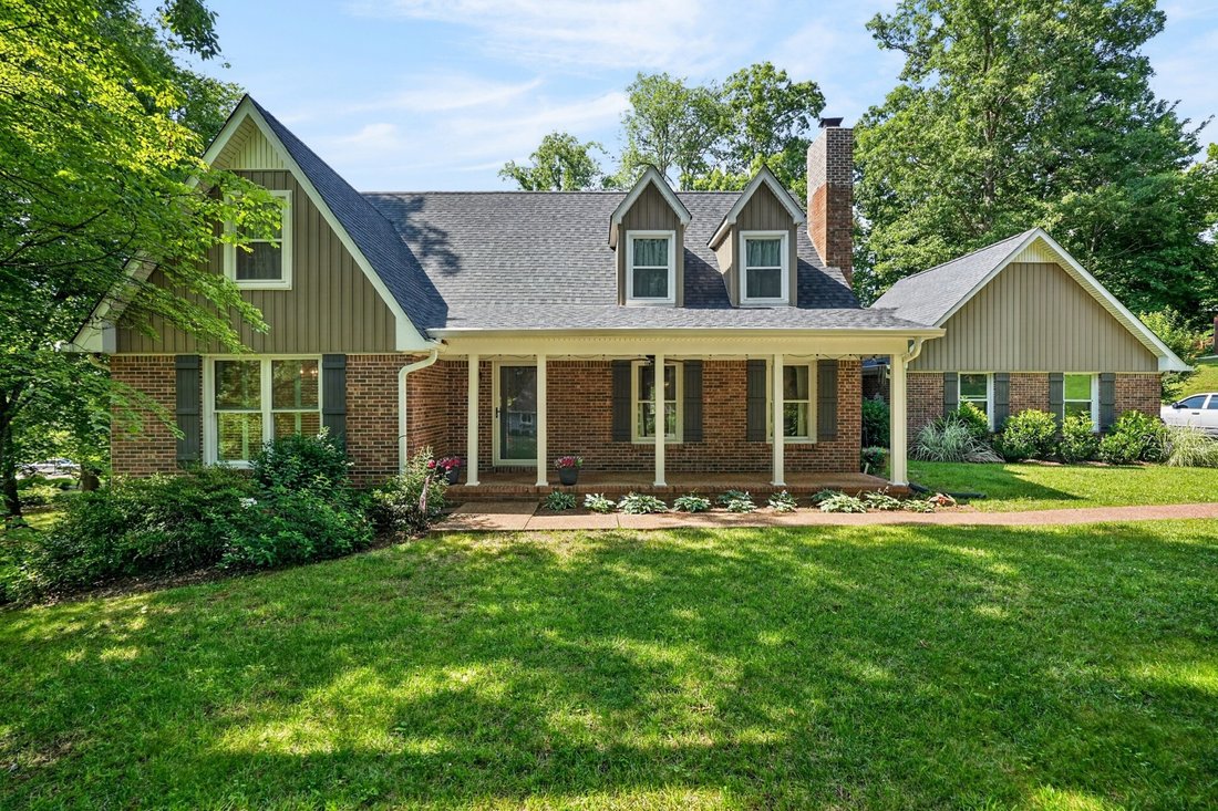 House in McMinnville, Tennessee, United States 1 - 18141037