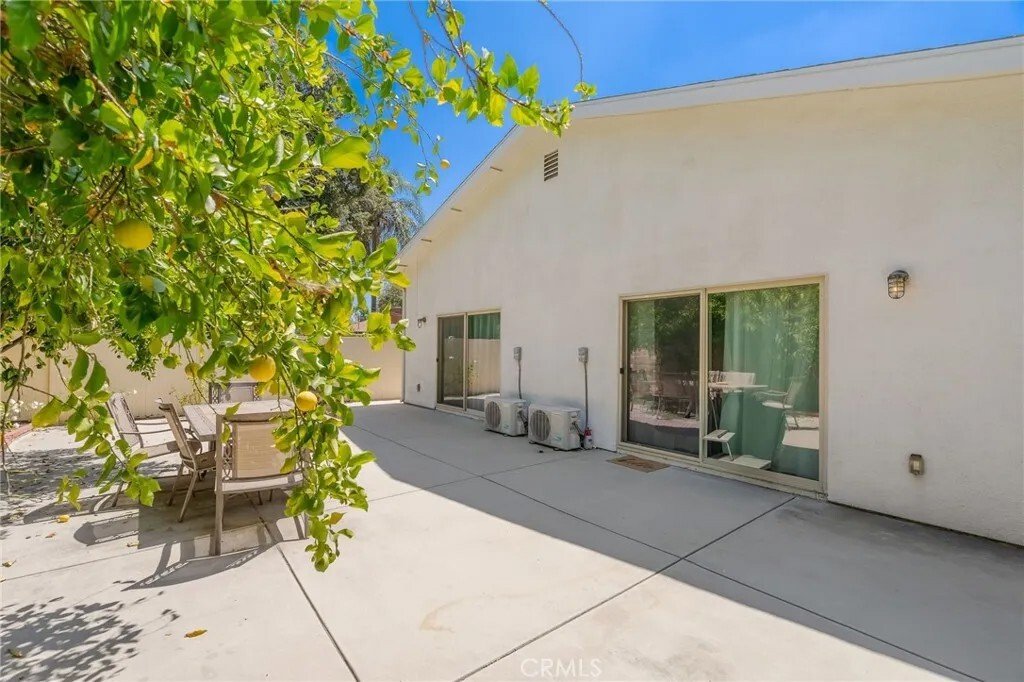 Los Angeles, California, United States 5 - 18292226