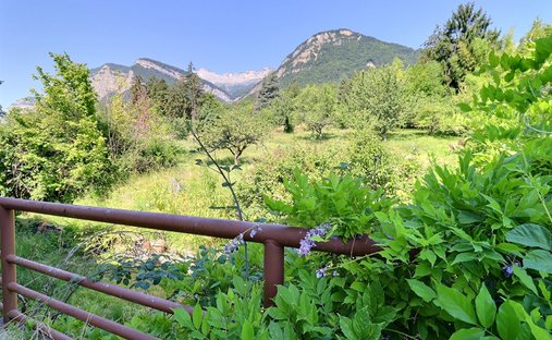 Villa in La Terrasse, Auvergne-Rhône-Alpes, France 1