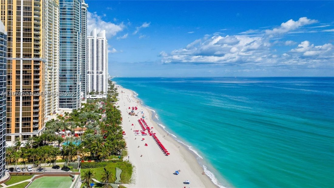 Condo in Sunny Isles Beach, Florida, United States 3 - 17102223