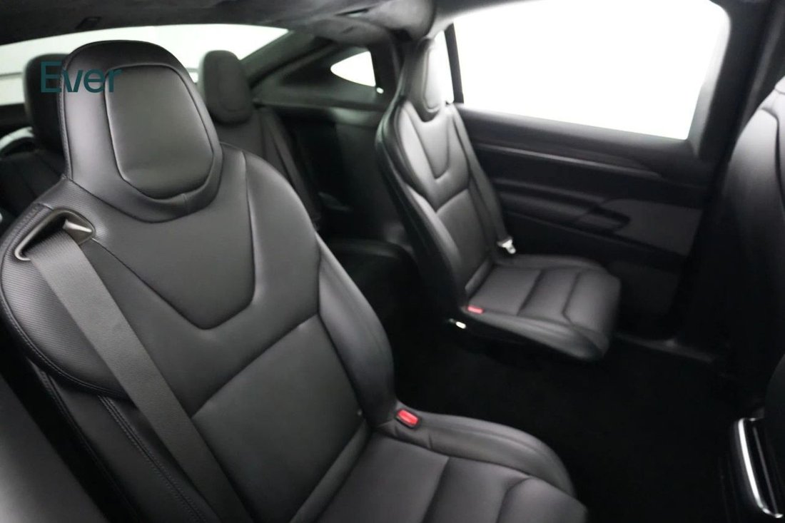 Suv in San Francisco, CA, United States 5 - 17903348