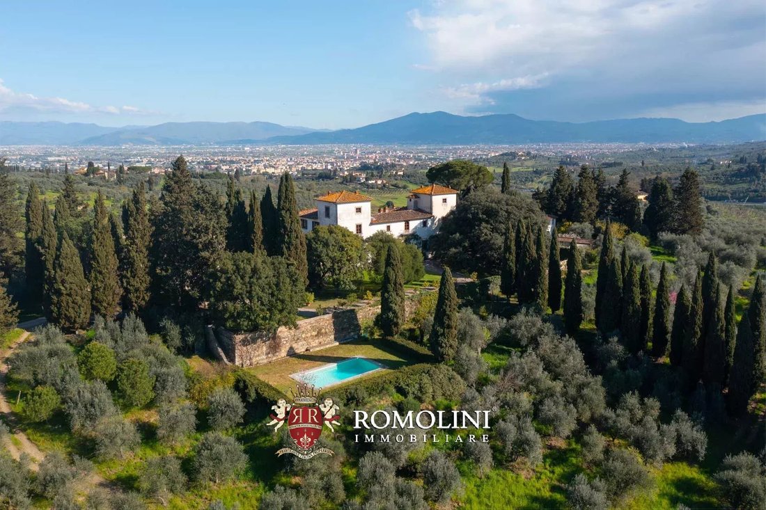 Farm Ranch in Two Roads - San Gaggio, Florence, Italy 1 - 15663567