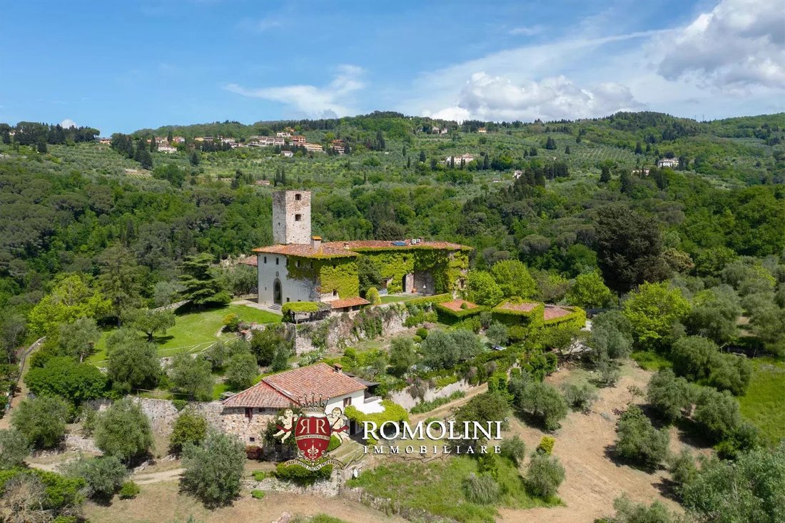 Castle in Bagno A Ripoli, Tuscany, Italy 3 - 15665927