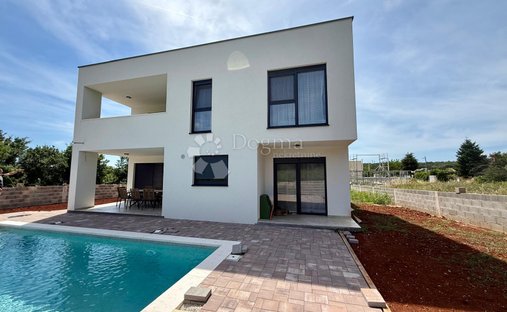 Casa en Loborika, Istria, Croacia 1