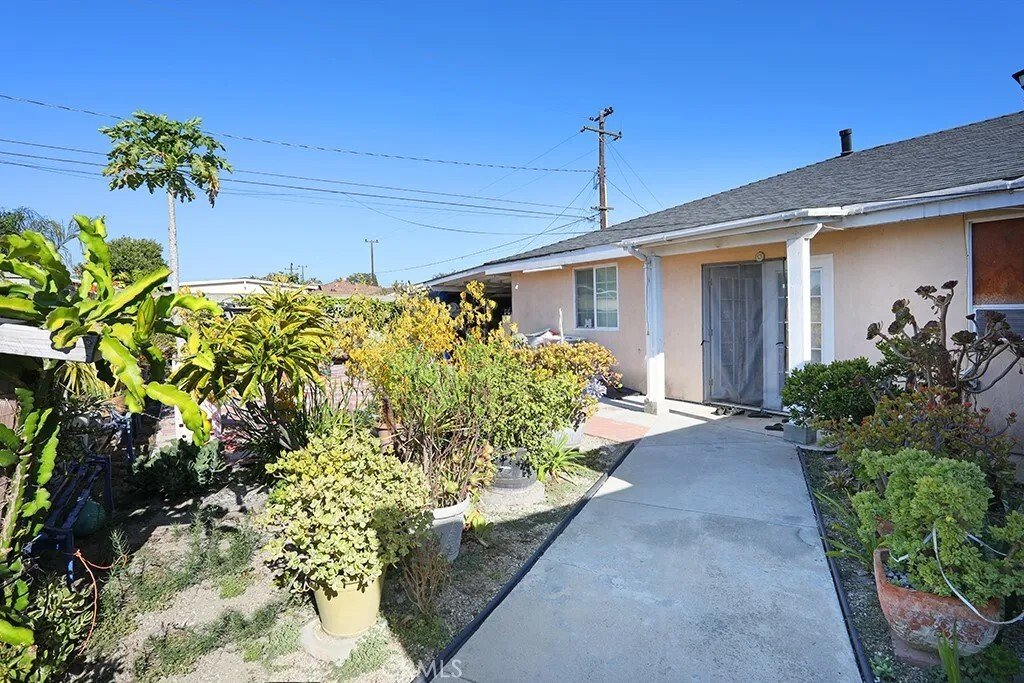House in Midway City, California, United States 3 - 18292215