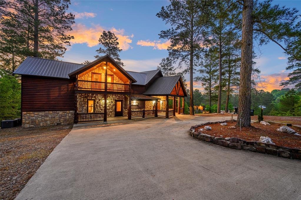 House in Broken Bow, Oklahoma, United States 3 - 18288846