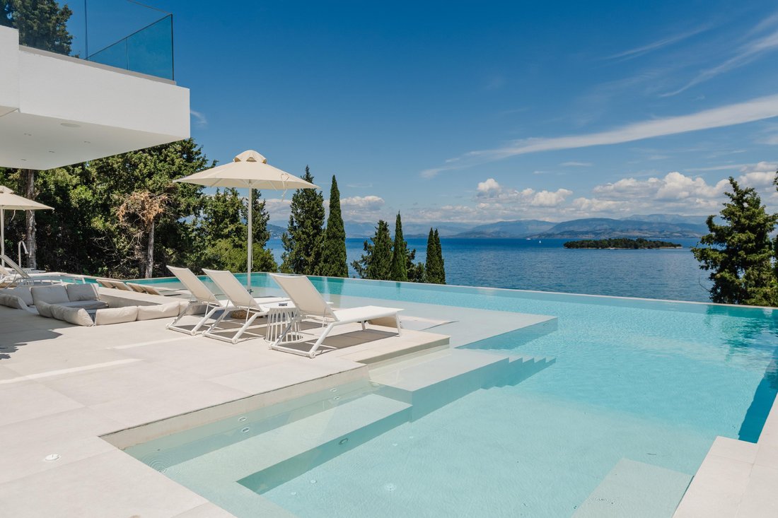 Villa in Corfu, Peloponnese, Western Greece and the Ionian, Greece 5 - 18295655
