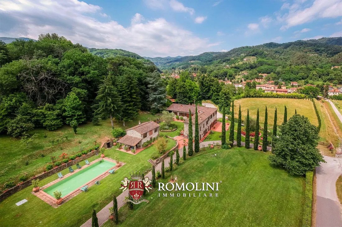 Villa in Area Monte San Quirico - Sant'Alessio, Lucca, Tuscany 2 - 15663130