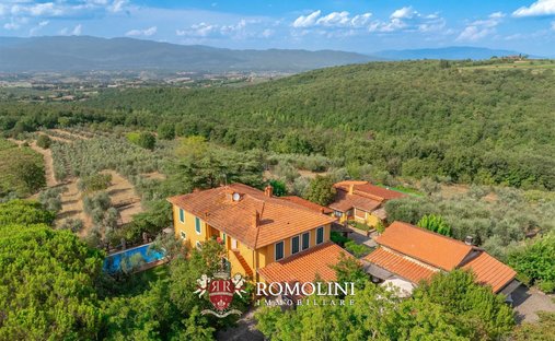 Estate in Laterina Pergine Valdarno, Tuscany, Italy 1