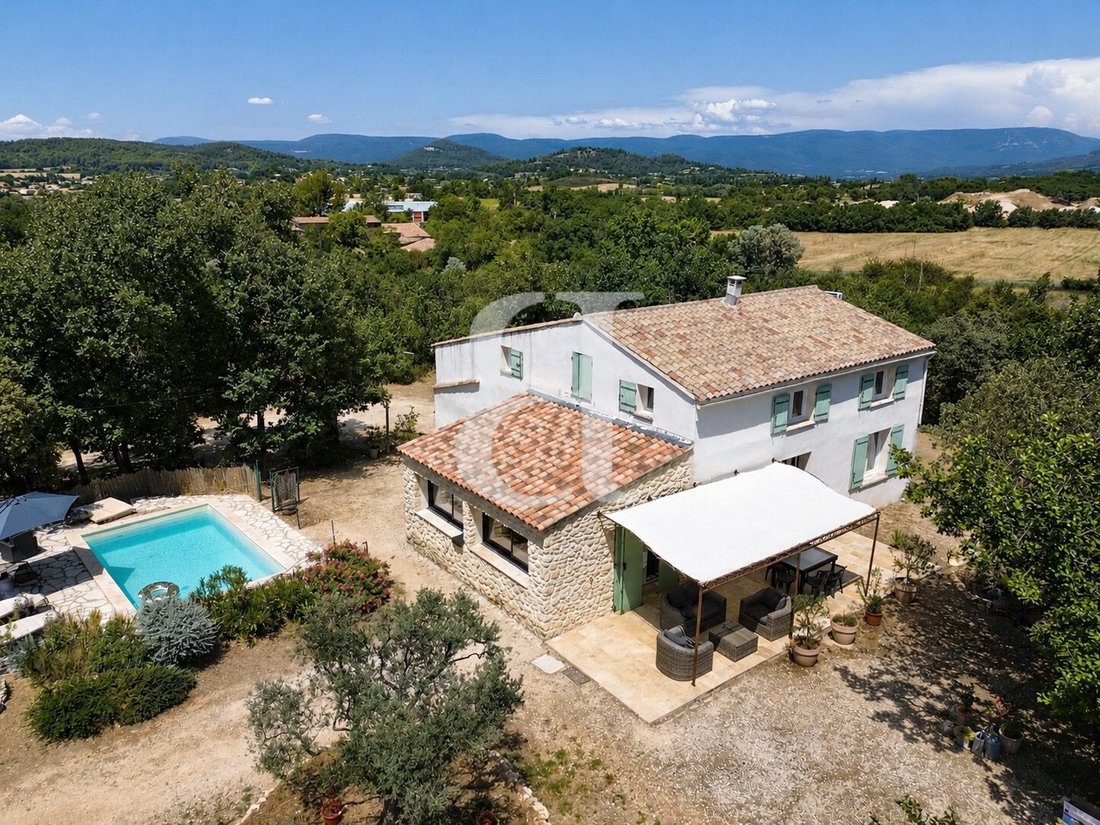 Country House in Centre Nord, Apt, France 1 - 18287824