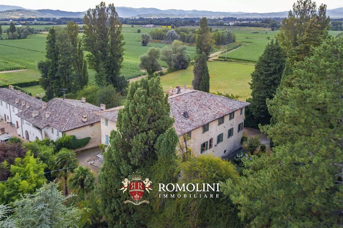 Villa in San Giustino, Umbria, Italy 4 - 15666429