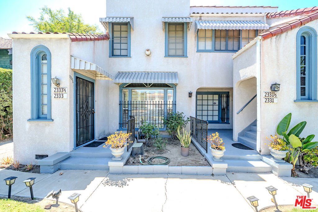 Los Angeles, California, United States 1 - 18293868