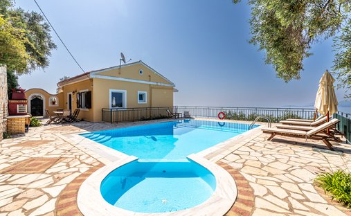 Casa in Corfù, Peloponnese, Western Greece and the Ionian, Grecia 1