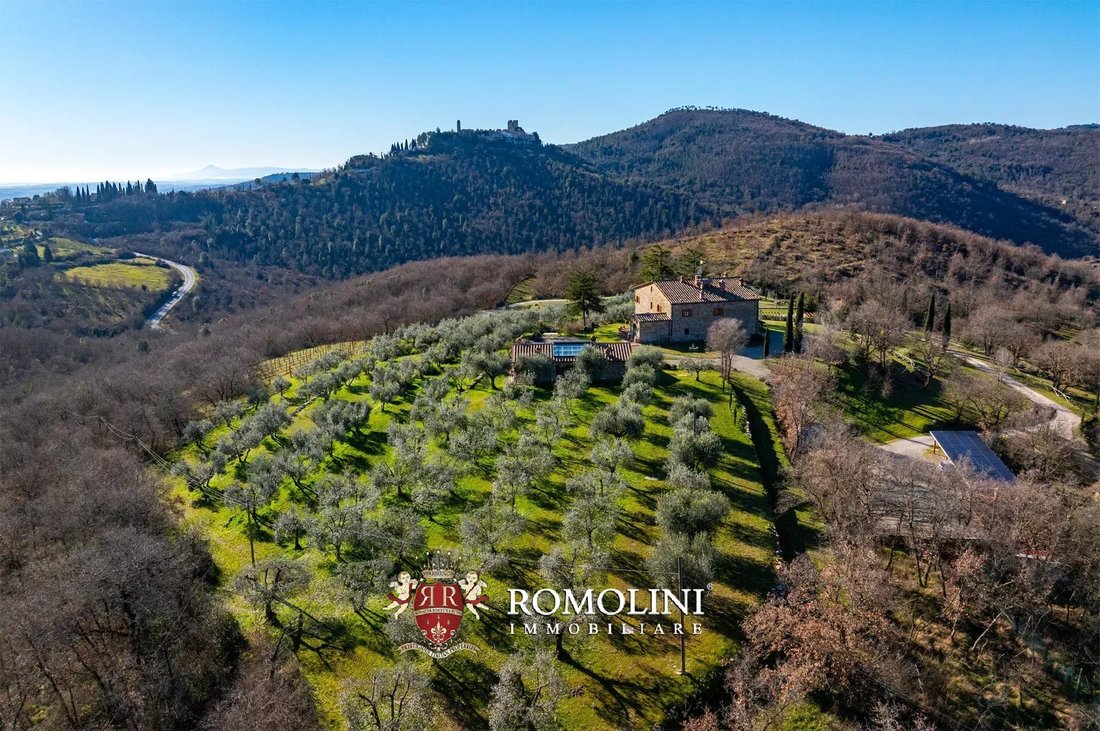 Villa in Civitella In Val di Chiana, Tuscany, Italy 4 - 15665268