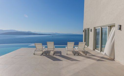 Casa en Northern Corfu, Peloponnese, Western Greece and the Ionian, Grecia 1