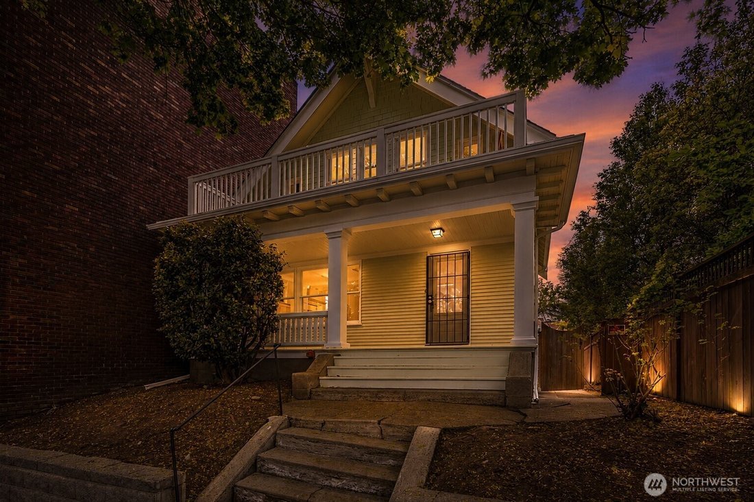 House in Seattle, Washington, United States 1 - 17936714