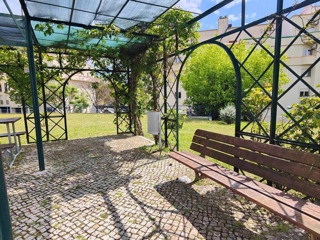Apartment in Alvalade, Lisbon, Portugal 1 - 18281360