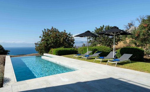 Villa en Northern Corfu, Peloponnese, Western Greece and the Ionian, Grèce 1