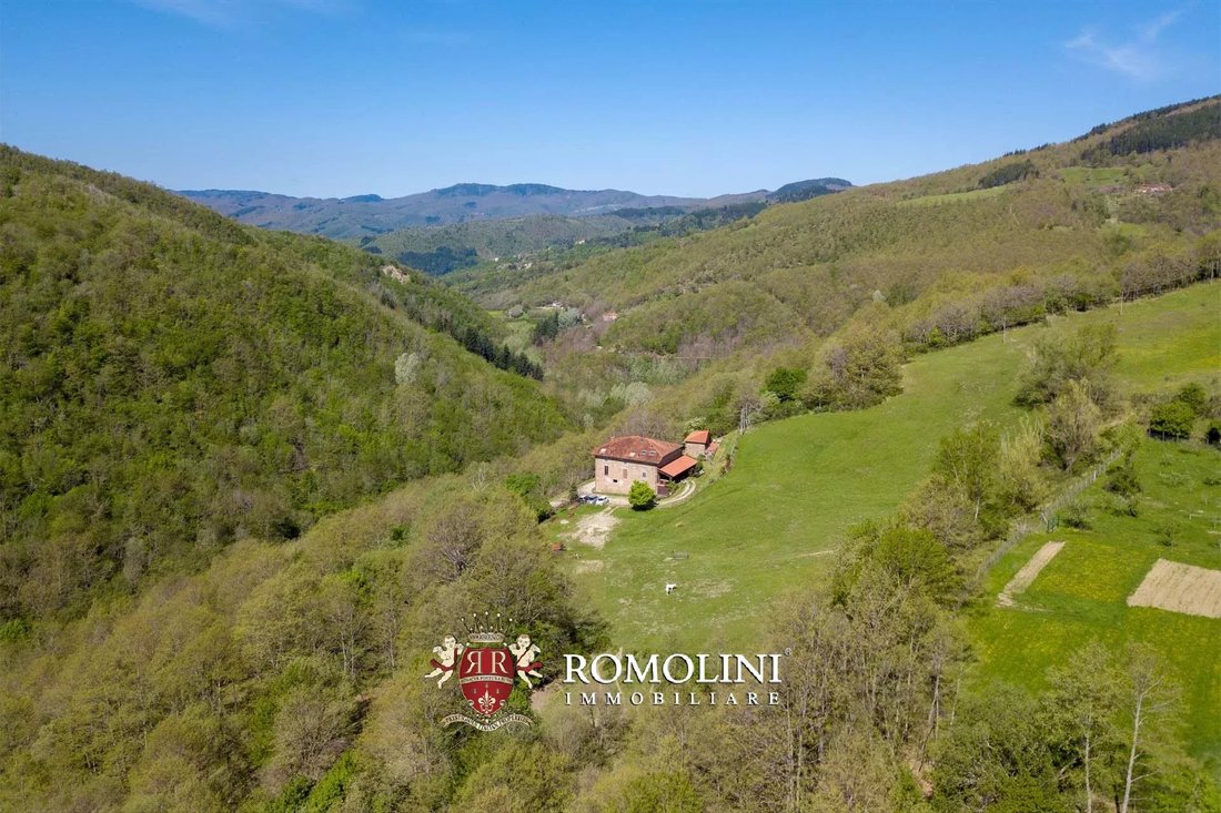 House in Pratovecchio, Tuscany, Italy 2 - 15664994