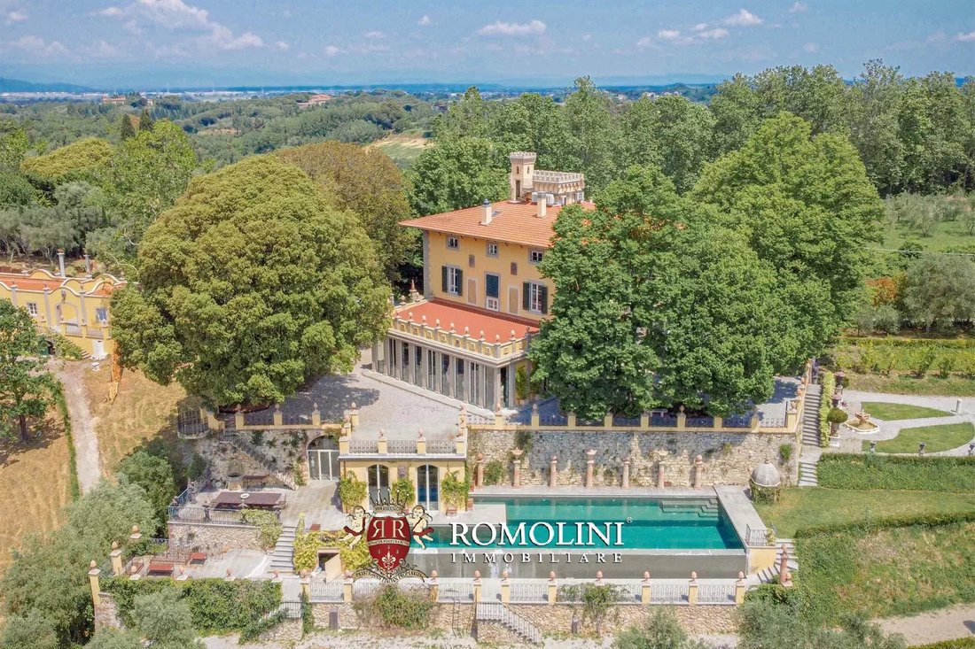 Villa in Crespina, Tuscany, Italy 3 - 15663284
