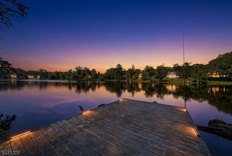 House in Mountain Lakes, New Jersey, United States 4 - 18287773