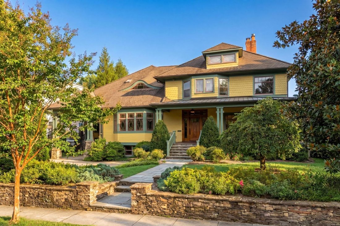 House in Chevy Chase, Maryland, United States 2 - 18239740