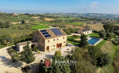 House in Servigliano, Marche, Italy 1