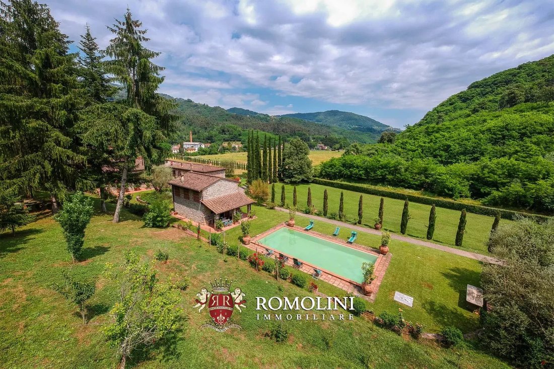 Villa in Area Monte San Quirico - Sant'Alessio, Lucca, Tuscany 5 - 15663130