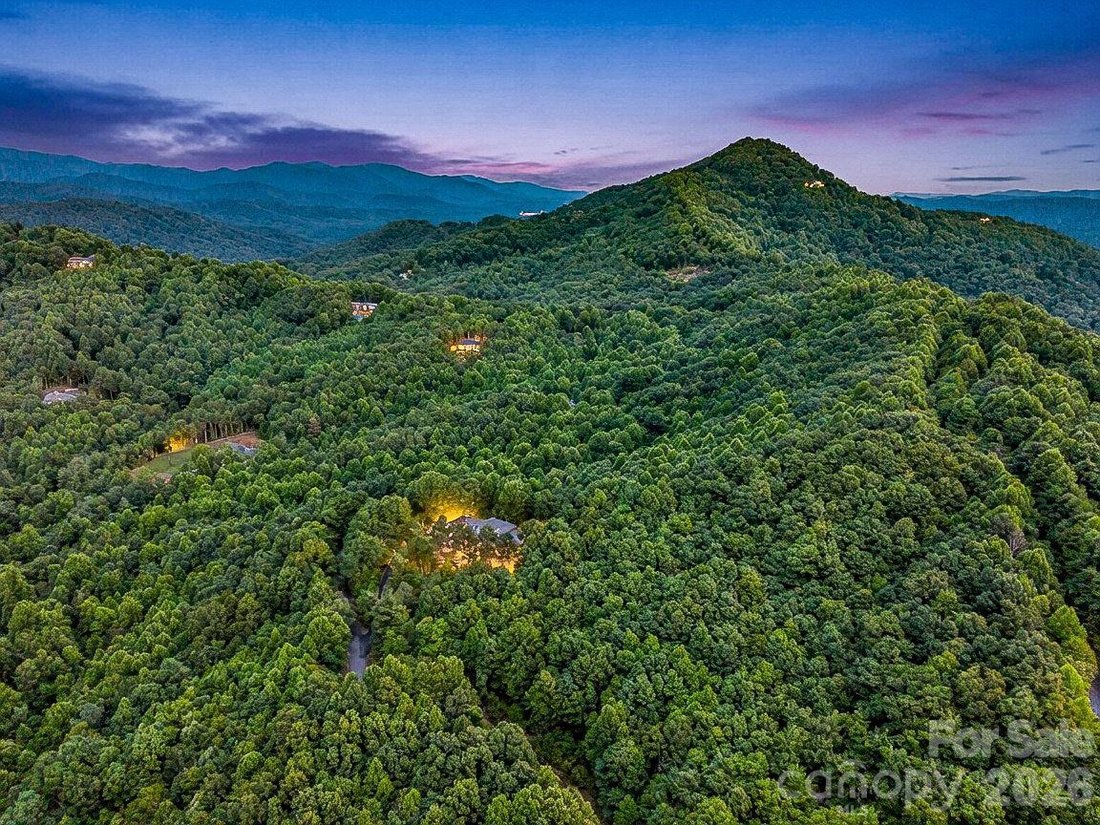House in Black Mountain, North Carolina, United States 2 - 18290875