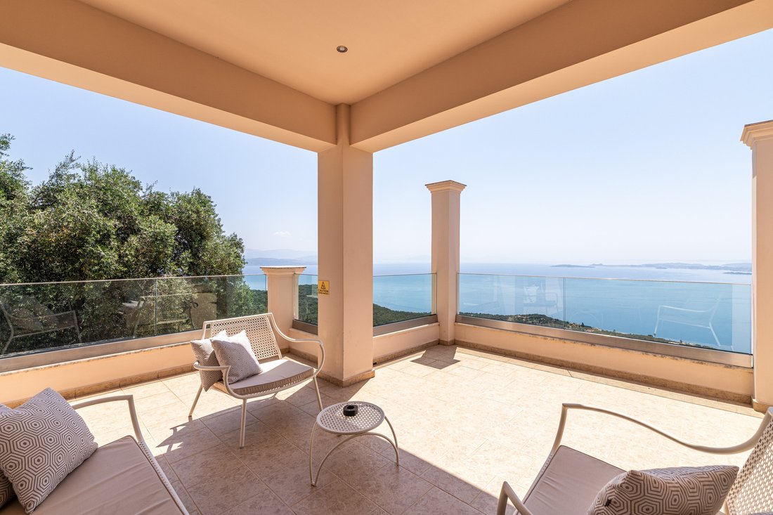 Villa in Corfu, Peloponnese, Western Greece and the Ionian, Greece 2 - 18295613