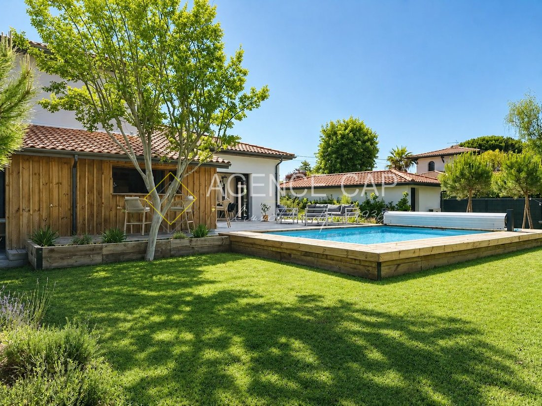 Villa in Cazaux, La Teste-de-Buch, France 3 - 18285131