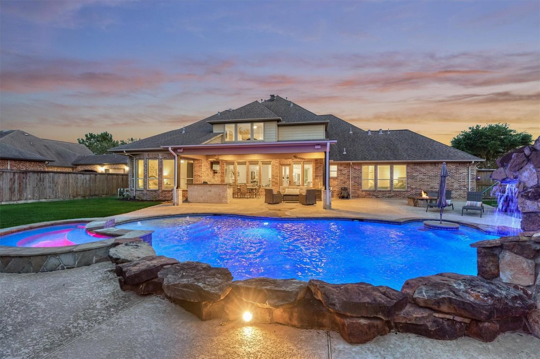 House in Tomball, Texas, United States 3 - 18292364