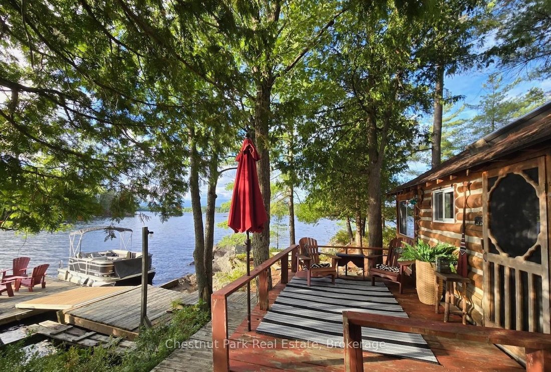 House in Gravenhurst, Ontario, Canada 2 - 18105468