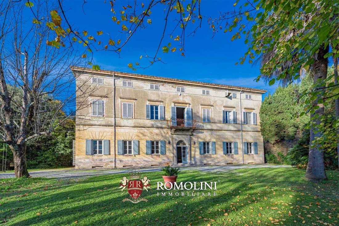 Villa in Saint Peter - Saint Cassian, Lucca, Italy 3 - 15665238
