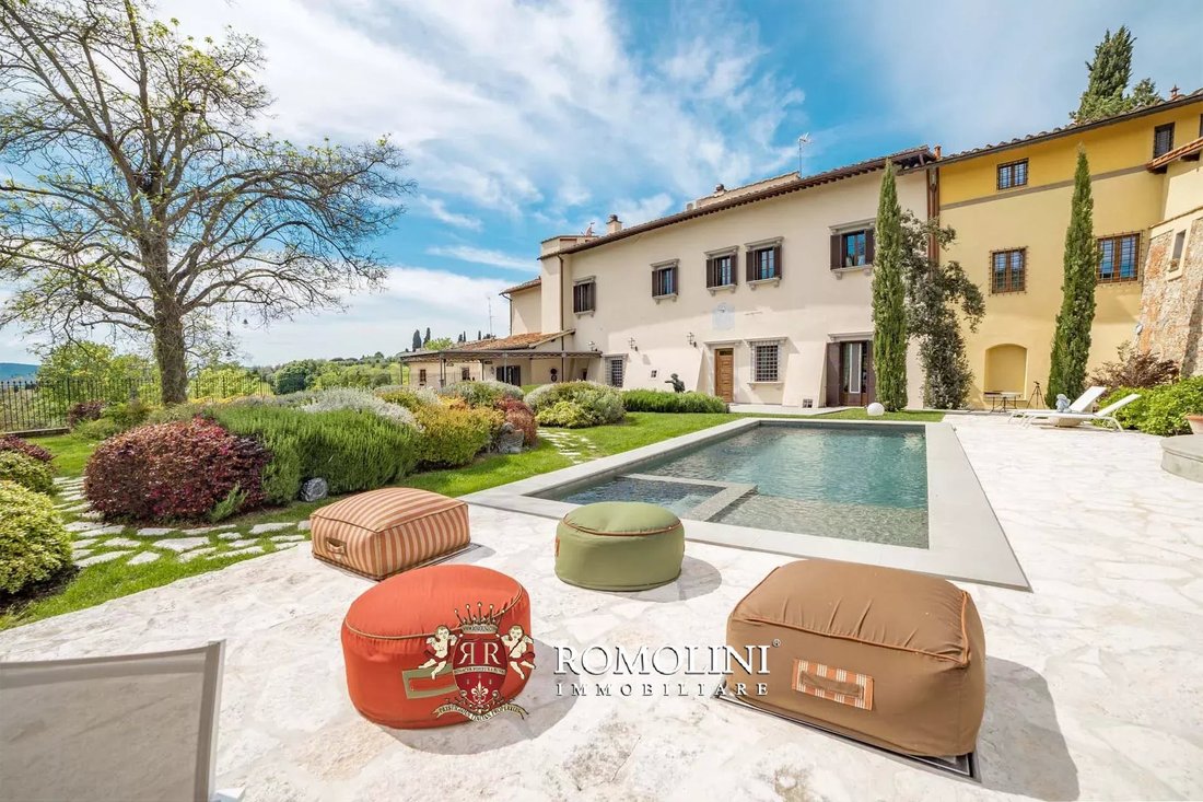 Villa in Center, Florence, Tuscany 2 - 15663368