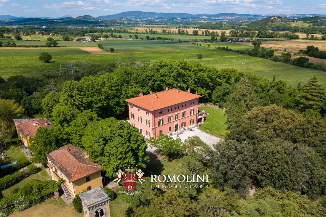 Estate in Castle of the Plain - Pila, Perugia, Umbria 3 - 15664897